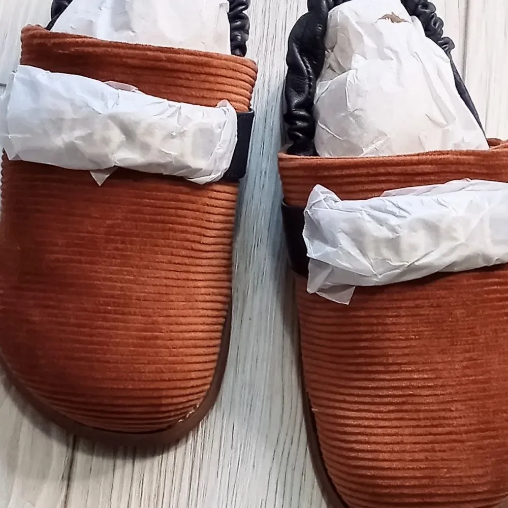 (S-4149)   Sam Edelman Kids' Juney Clog  Sz 12